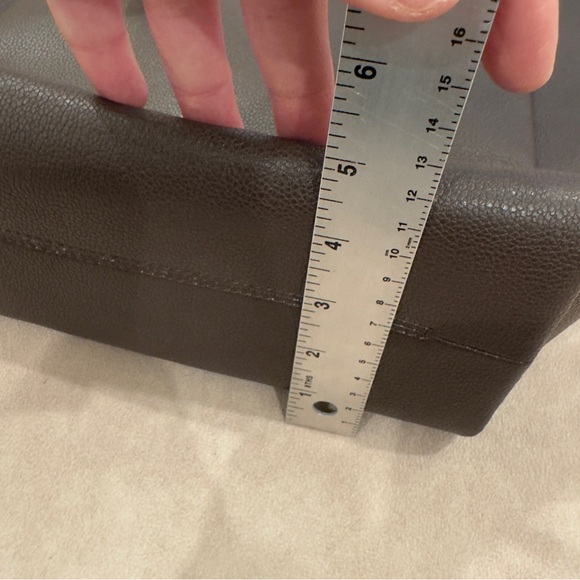 Thacker Anya Tote Purse • brown - Picture 10 of 16